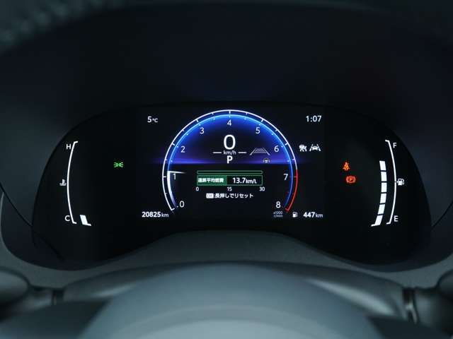 TOYOTA YARIS CROSS 2025 Image 31