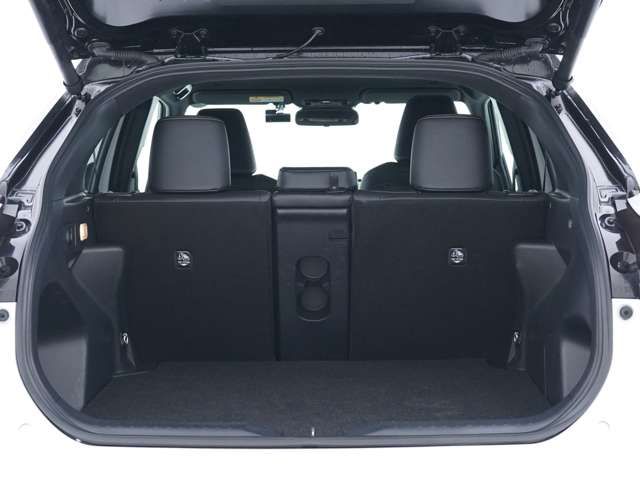 TOYOTA YARIS CROSS 2025 Image 31