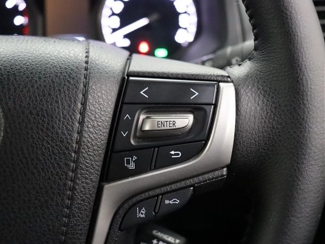 TOYOTA LANDCRUISER PRADO 2022 Image 31