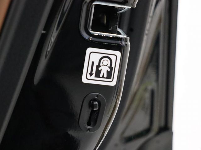 TOYOTA LANDCRUISER PRADO 2022 Image 31