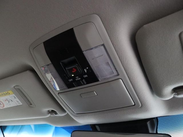 TOYOTA LANDCRUISER PRADO 2022 Image 31