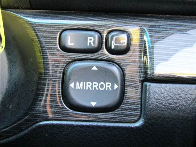 TOYOTA MARK2 BLIT 2006 Image 31