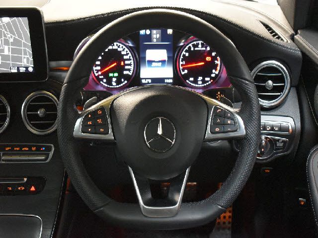 MERCEDES BENZ MERCEDES AMG GLCCLAS 2018 Image 31