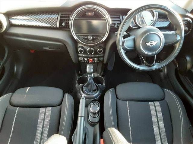 BMW MINI COOPER S 2015 Image 31