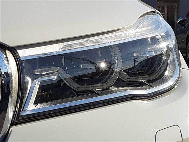 BMW 7SERIES 2016 Image 31