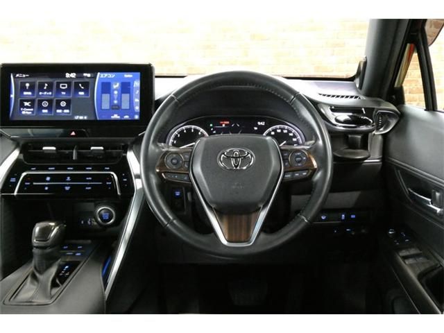 TOYOTA HARRIER 4WD 2022 Image 31