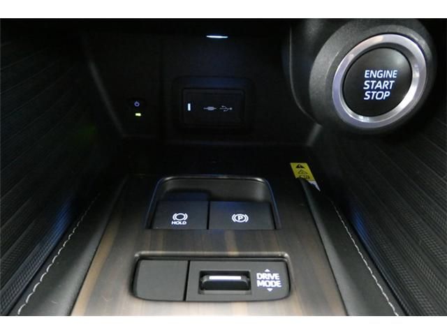 TOYOTA HARRIER 4WD 2022 Image 31