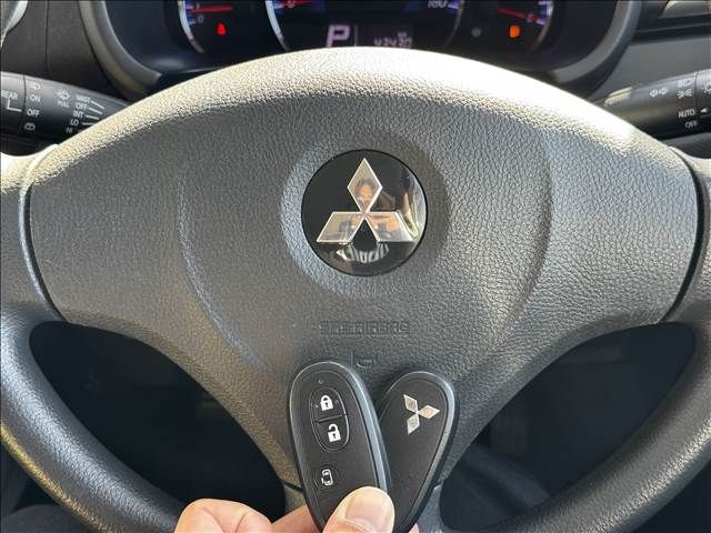 MITSUBISHI DELICA D:2 2WD 2011 Image 31