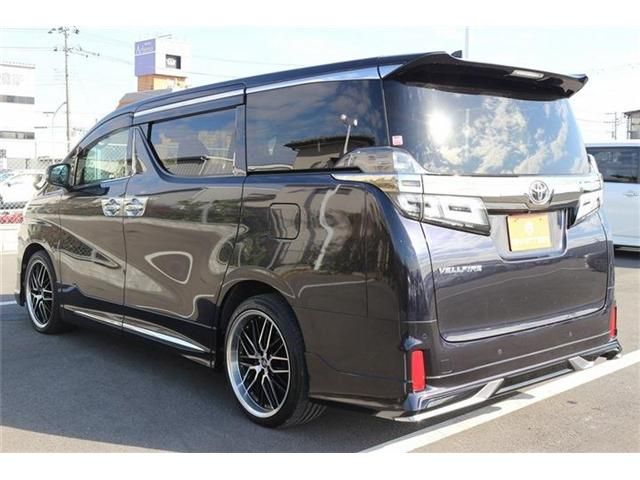 TOYOTA VELLFIRE 2018 Image 31
