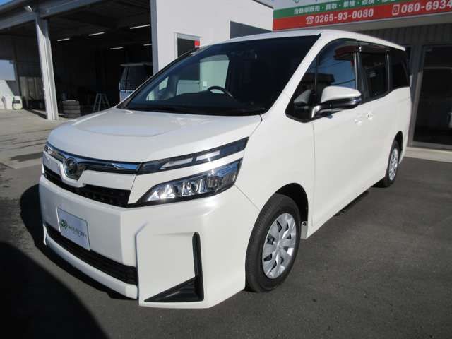 TOYOTA VOXY 4WD 2019 Image 31