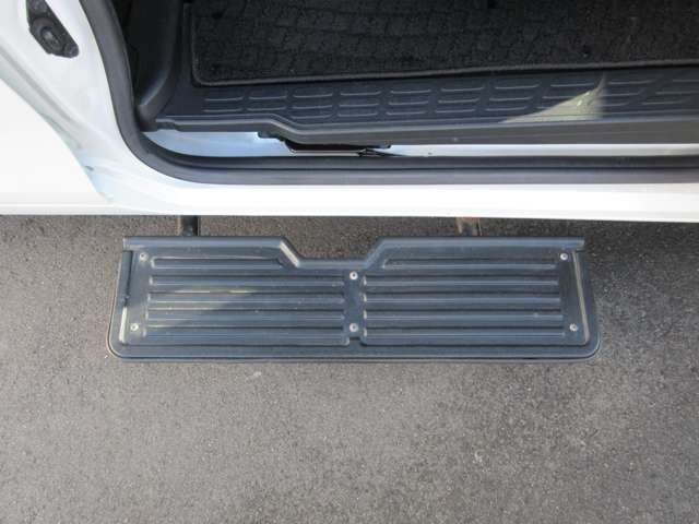 TOYOTA VOXY 4WD 2019 Image 31