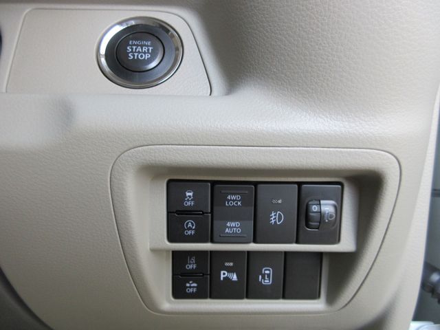 SUZUKI EVERY WAGON 4WD 2025 Image 31