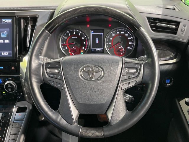 TOYOTA VELLFIRE 2018 Image 31