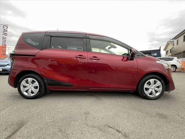 TOYOTA SIENTA 2018 Image 31