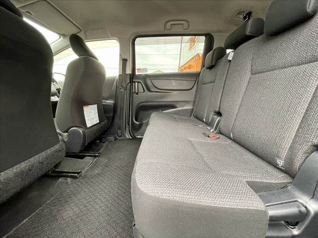 TOYOTA SIENTA 2018 Image 31