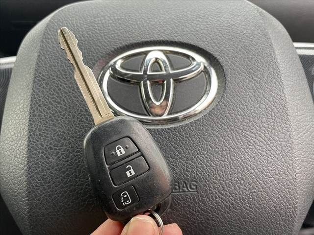 TOYOTA SIENTA 2018 Image 31