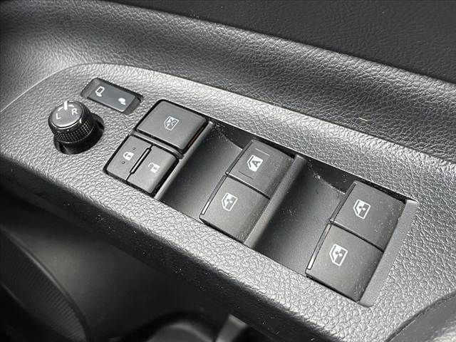 TOYOTA SIENTA 2018 Image 31