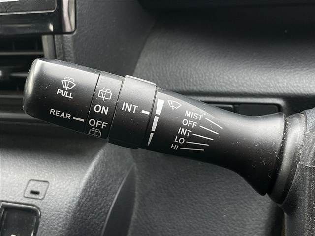 TOYOTA SIENTA 2018 Image 31