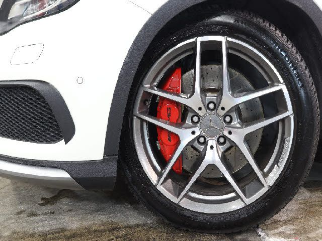 AMG GLA CLASS 2016 Image 31