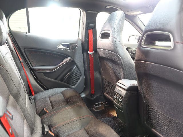 AMG GLA CLASS 2016 Image 31