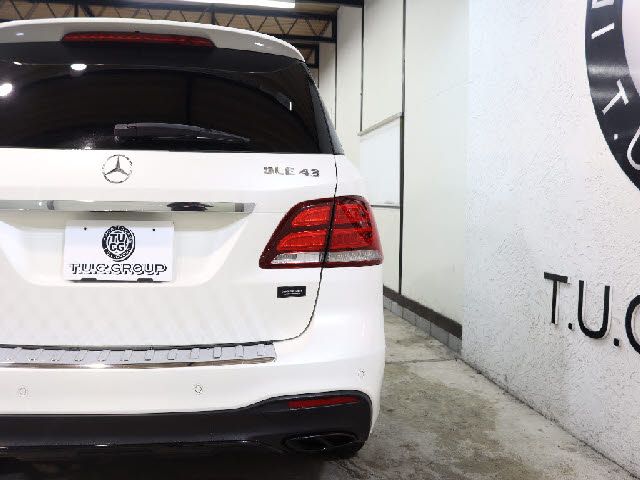 MERCEDES BENZ MERCEDES AMG GLE CLA 2017 Image 31