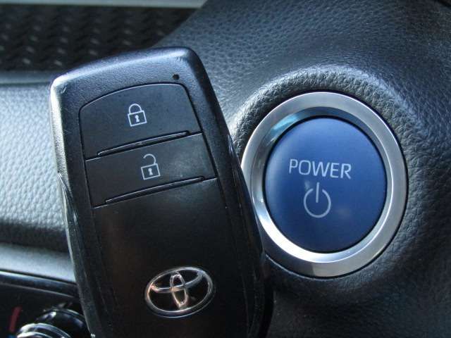 TOYOTA YARIS HYBRID 2021 Image 31