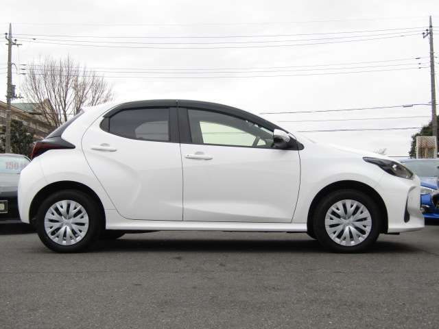 TOYOTA YARIS HYBRID 2021 Image 31