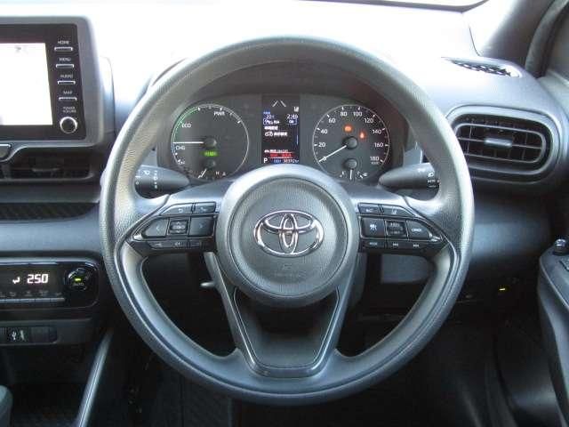 TOYOTA YARIS HYBRID 2021 Image 31