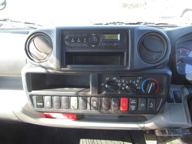 TOYOTA TOYOACE 2018 Image 31