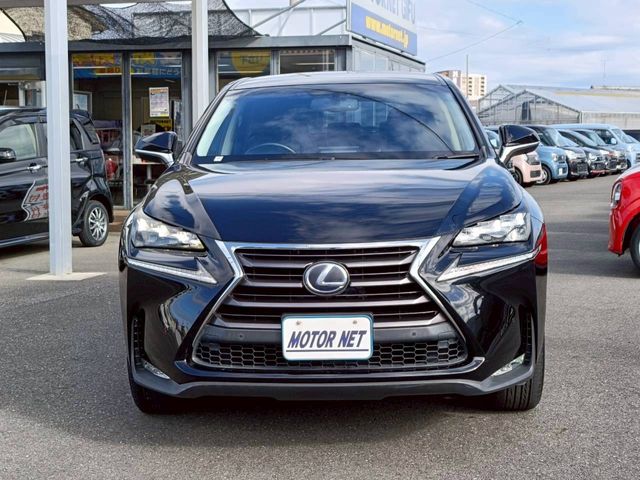 TOYOTA LEXUS NX300H 2014 Image 31
