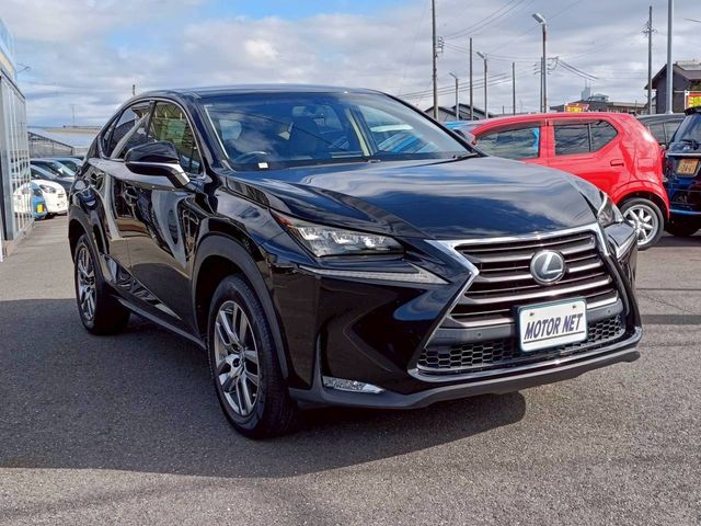 TOYOTA LEXUS NX300H 2014 Image 31