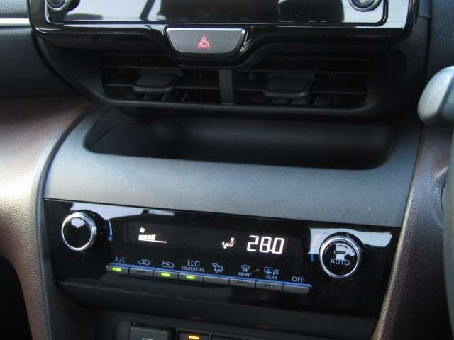 TOYOTA YARIS CROSS HYBRID 2020 Image 31