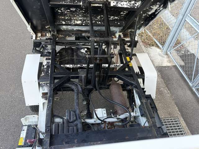 DAIHATSU HIJET TRUCK 4WD 2005 Image 31