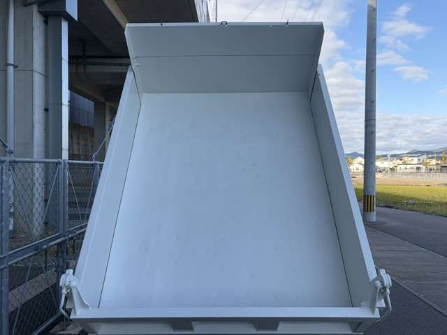 DAIHATSU HIJET TRUCK 4WD 2005 Image 31