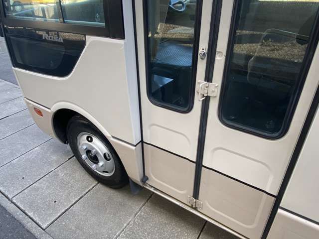 MITSUBISHI ROSA 2006 Image 31