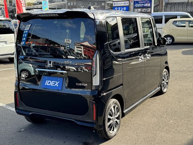 HONDA N BOX CUSTOM 2023 Image 31