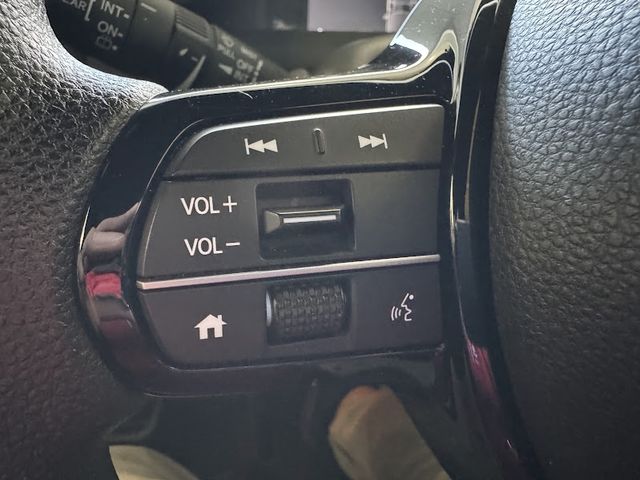 HONDA N BOX CUSTOM 2023 Image 31