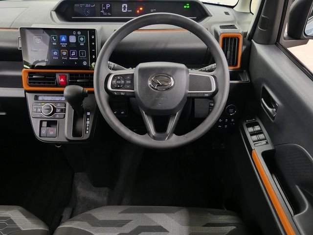 DAIHATSU TANTO FAN CROSS 2024 Image 31