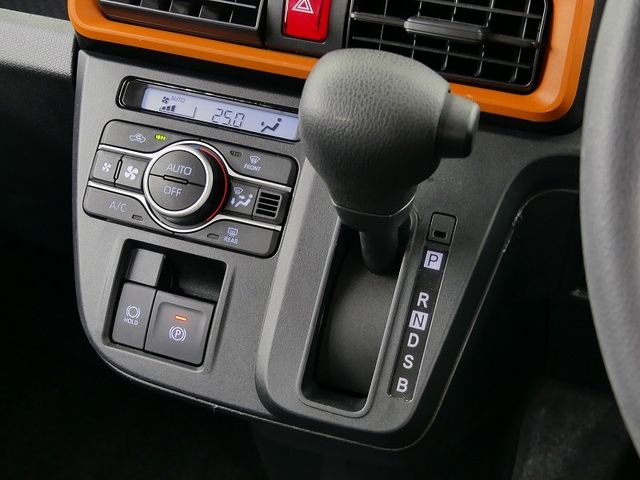 DAIHATSU TANTO FAN CROSS 2024 Image 31