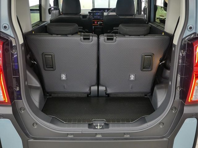 DAIHATSU TANTO FAN CROSS 2024 Image 31