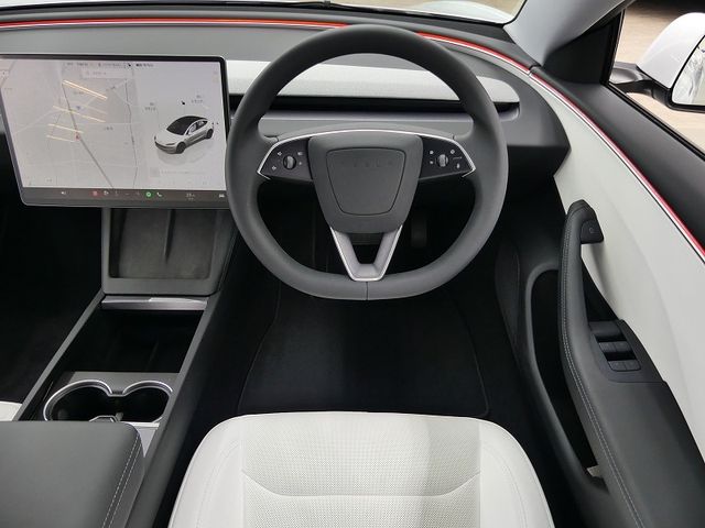TESLA MODEL 3 2024 Image 31