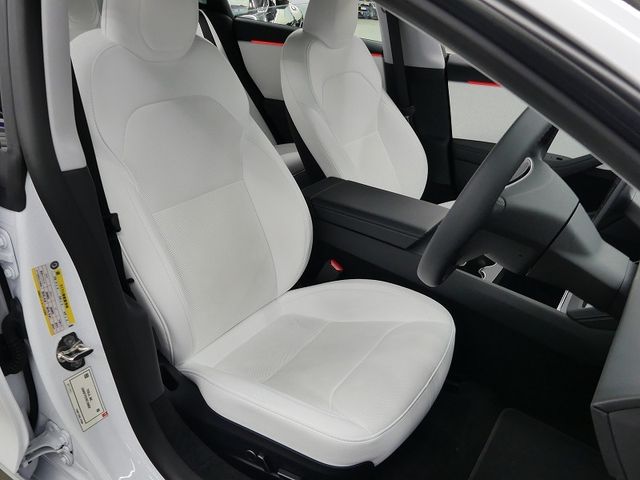 TESLA MODEL 3 2024 Image 31