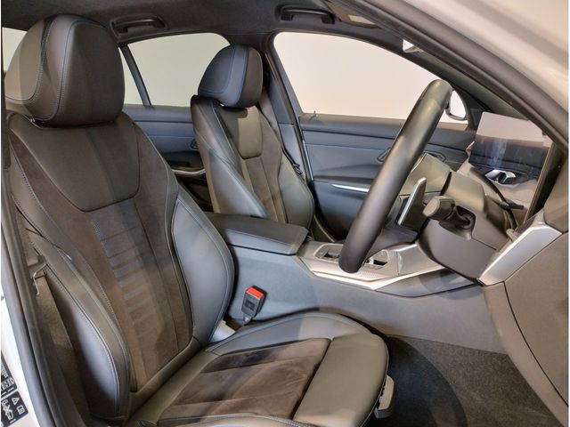 BMW 3SERIES SEDAN 2024 Image 31