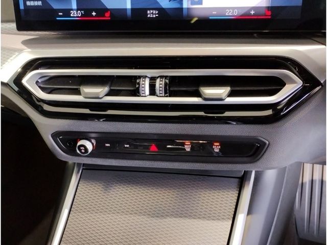 BMW 3SERIES SEDAN 2024 Image 31