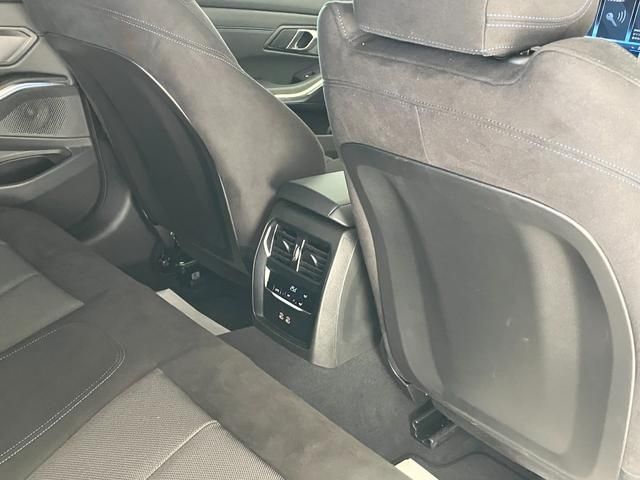 BMW 3SERIES SEDAN 2025 Image 31