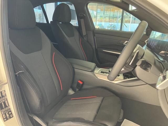 BMW 3SERIES SEDAN 2025 Image 31