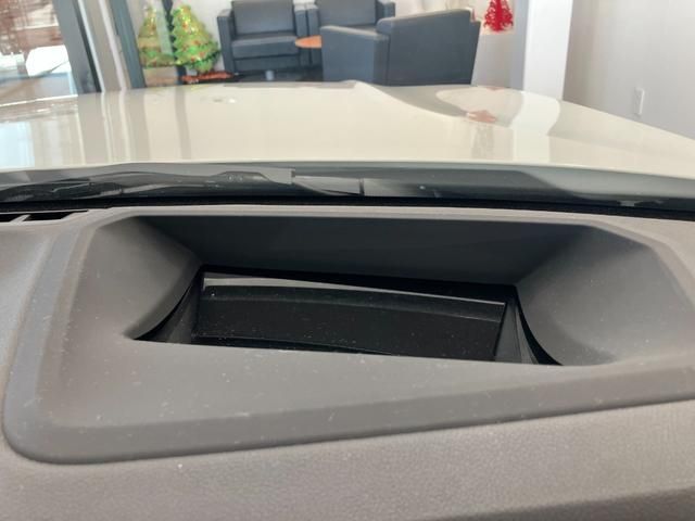 BMW 3SERIES SEDAN 2025 Image 31