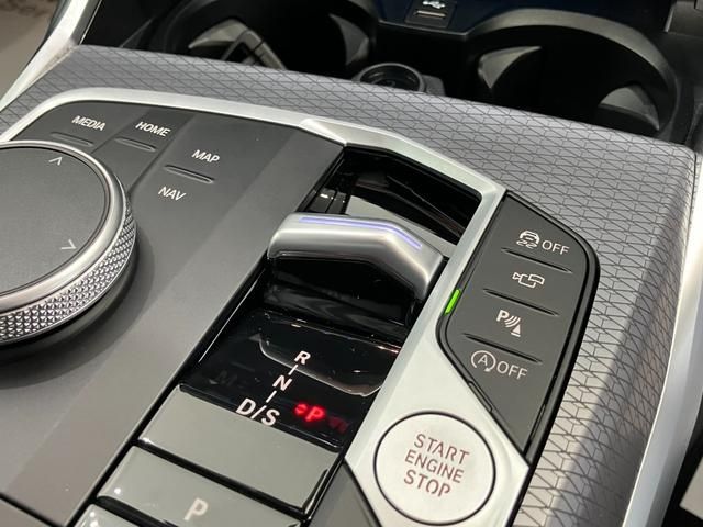 BMW 3SERIES SEDAN 2025 Image 31