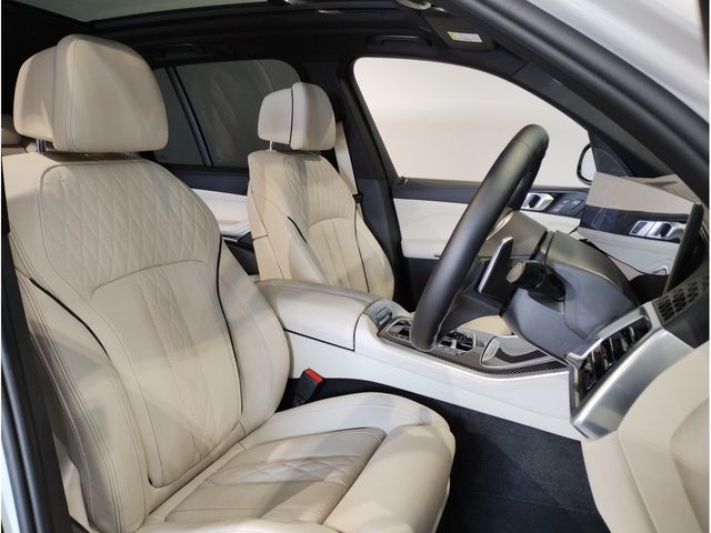 BMW X5 2024 Image 31