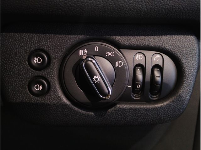 BMW MINI COOPER D CLUBMA 2020 Image 31